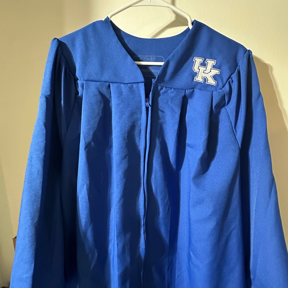 💙😻unisex - Blue Graduation Gown with UK - Kentucky Logo 🎓🏟️